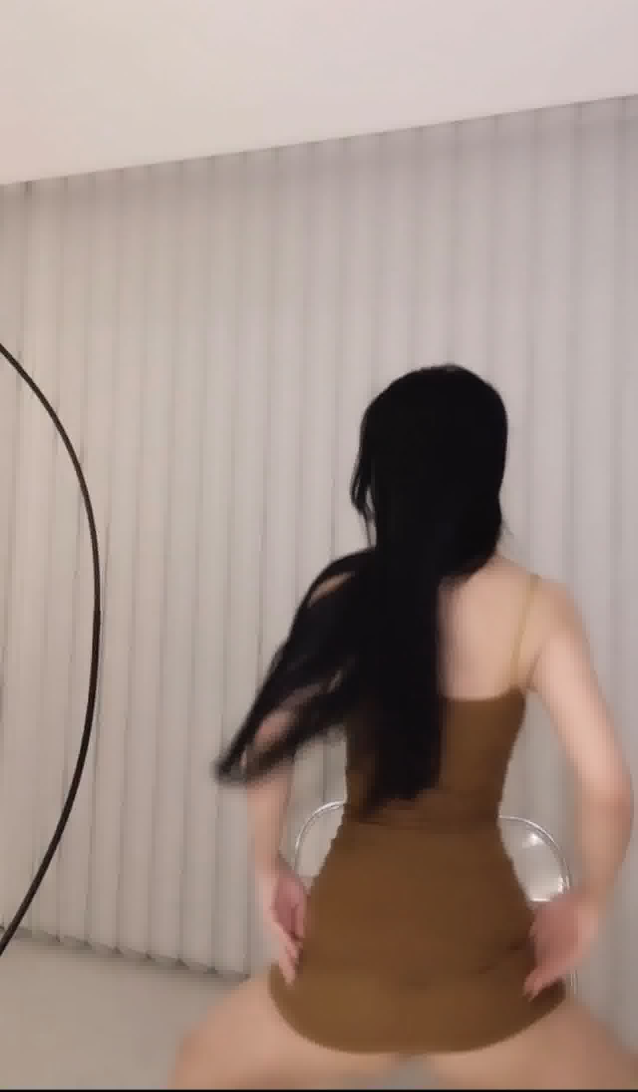 13055504881
