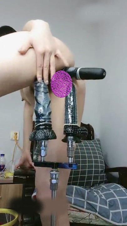 22055659932